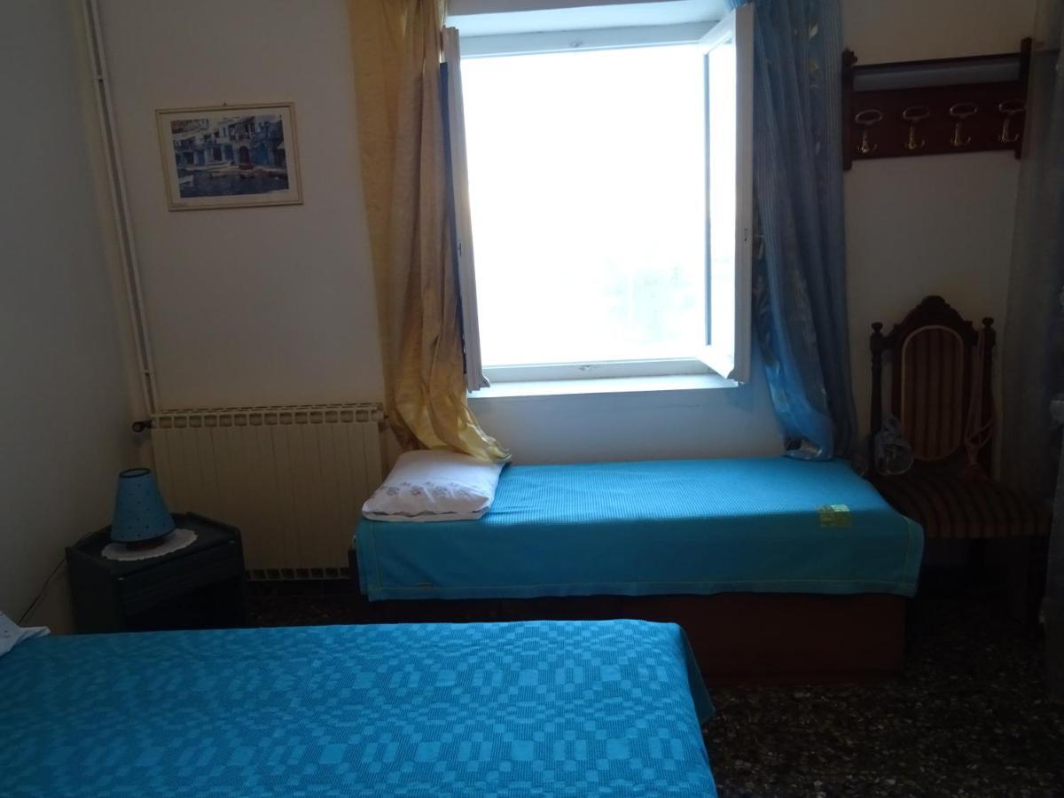 Andreas Studio With Private Parcking Apartment Triovasalos Ngoại thất bức ảnh